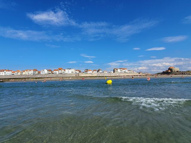 Ambleteuse seen from the sea
